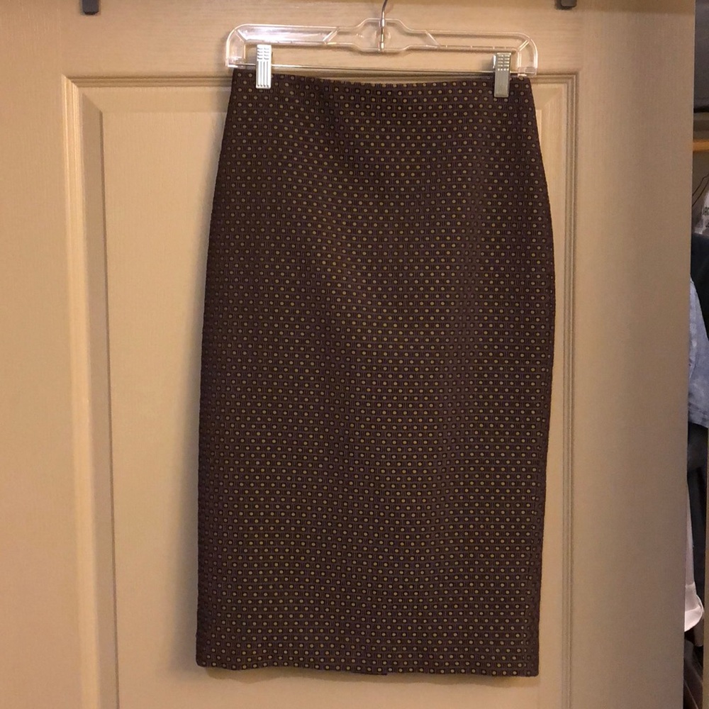 [Ann Taylor] ✨ Purple and Gold Dotted Pencil Skirt